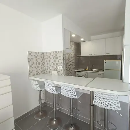 Lejlighed Apartamento X *